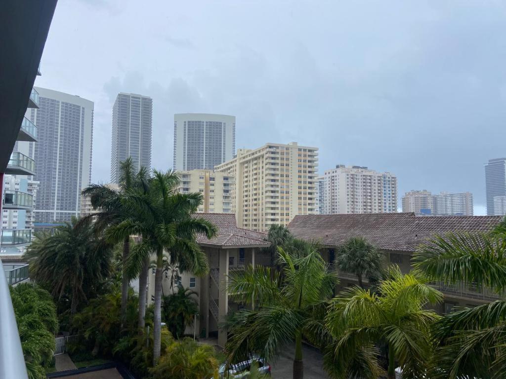 Studio 2Bed Beach Apmt With Amazing Views 30B Hallandale Beach Zewnętrze zdjęcie